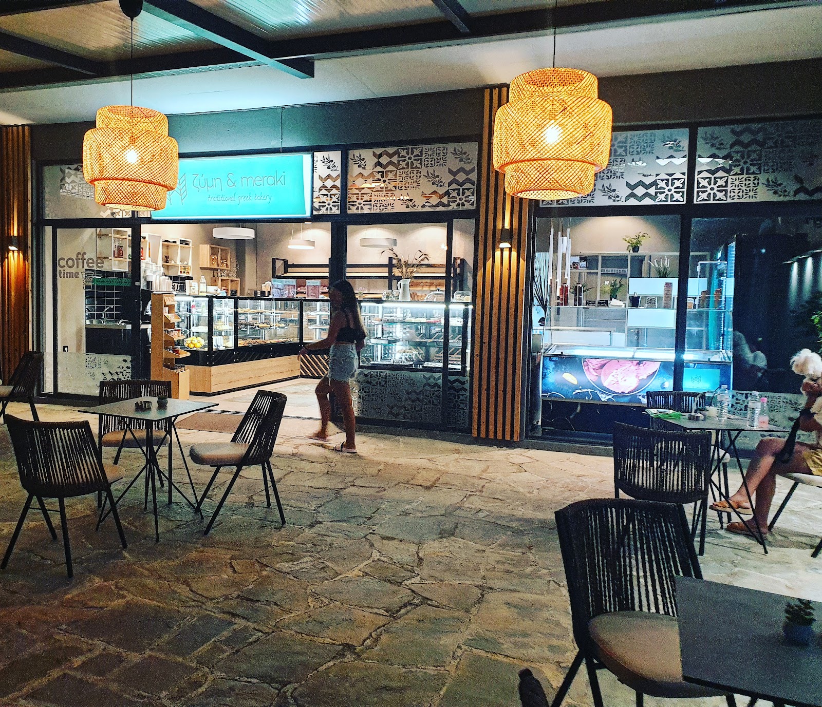 Bakery Ζύμη & Meraki στην Κασάνδρα, Χαλκιδική