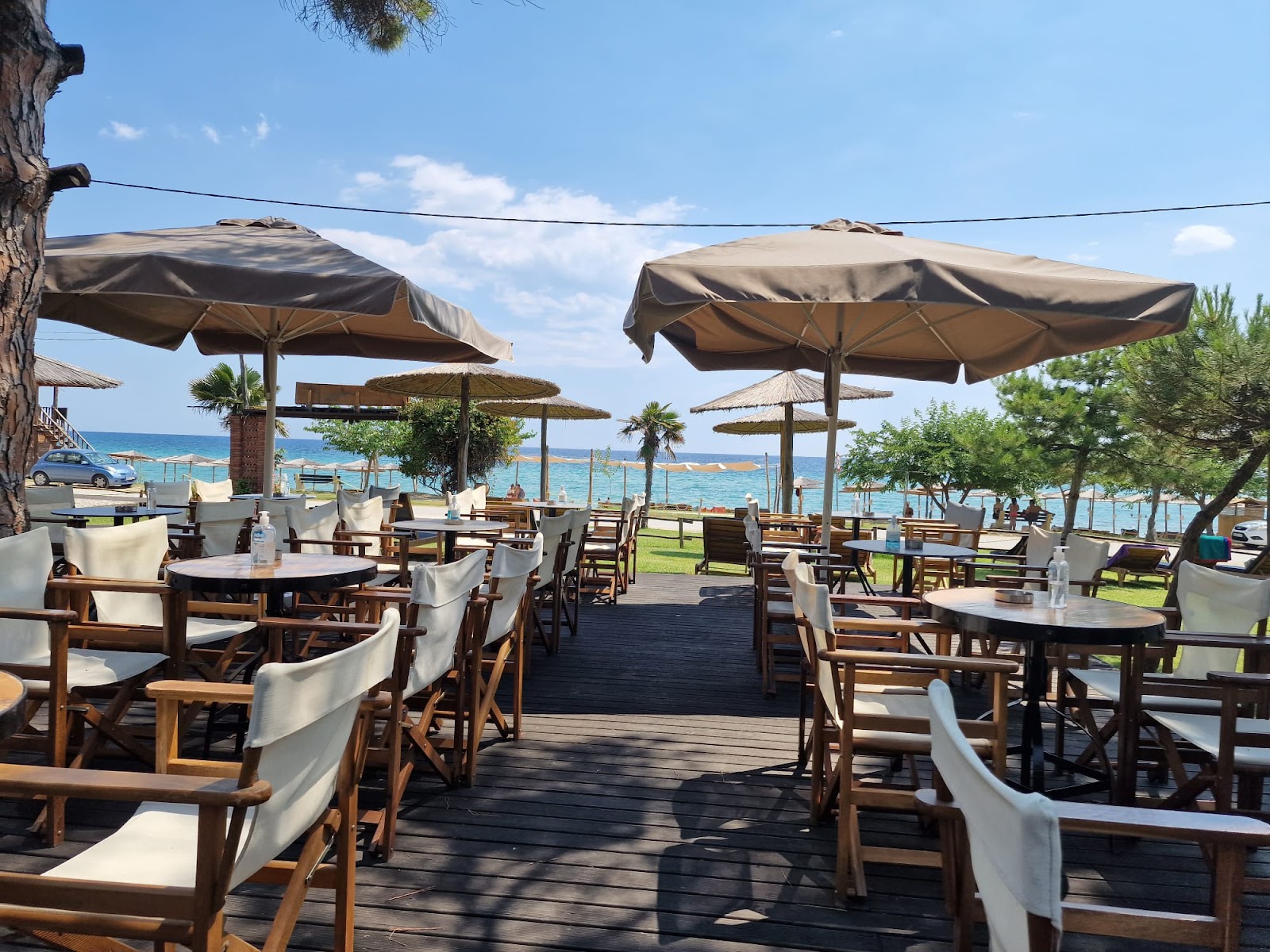 Bar Aloha: Ένας Παράδεισος στη Νέα Καλλικράτεια