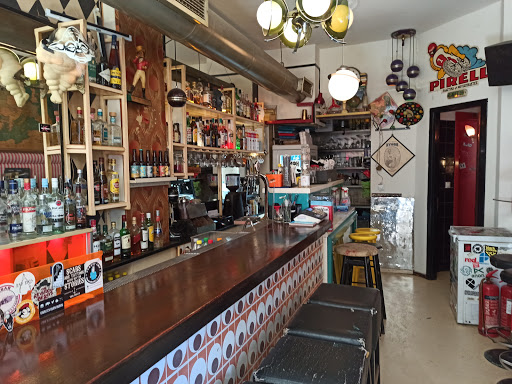 Μπαρ Urban Cafe στη Θεσσαλονίκη: Μια μοναδική εμπειρία