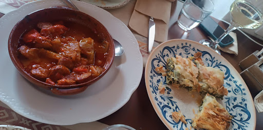 Αρχοντικό Παραδοσιακό Εστιατόριο / Archontiko Traditional Restaurant