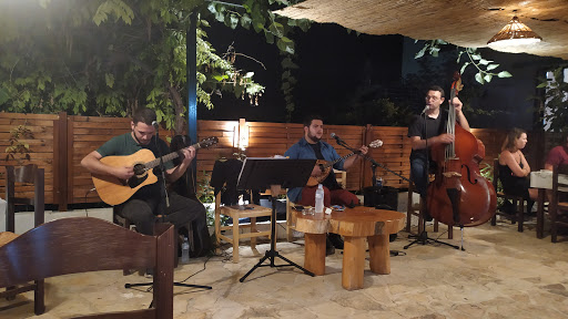 Αυλή