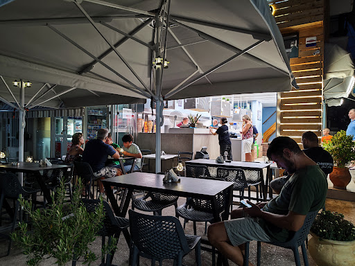 Christoforos Street Food