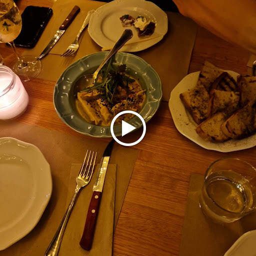 Corks & Forks
