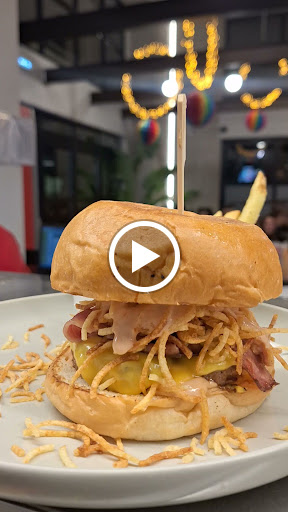 CORNER GRILL & BURGER