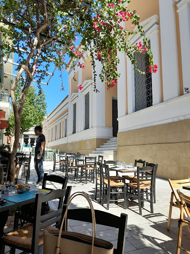 Εδέατρος