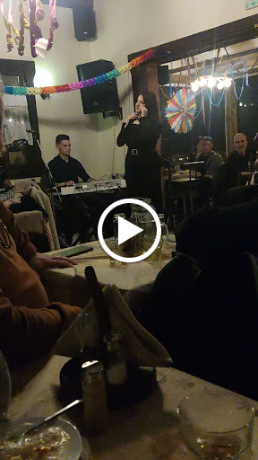 Είρωνες Και Οινοπότες