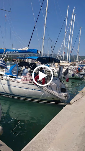 Φρύνη Στο Μώλο
