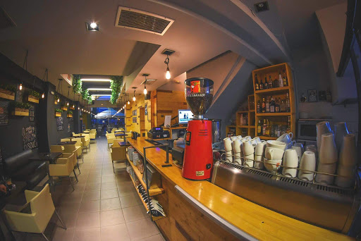 IL posto cafe