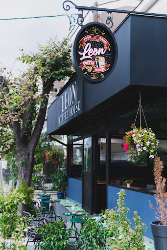Leon coffe house