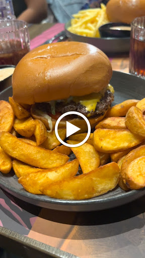 Nom street food & smashed burgers