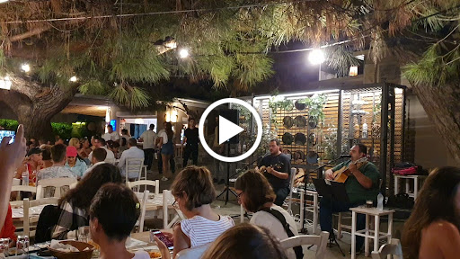 Pefkospilia Restaurant & Beach Bar