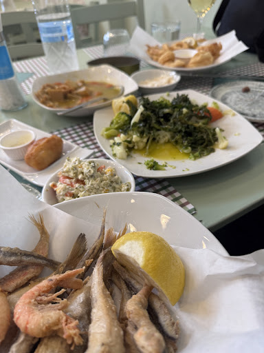 Περί Μεζέ