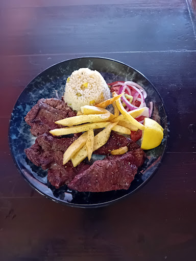Platanos Tavern
