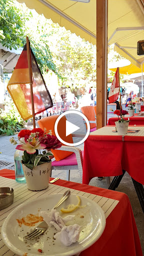 Punto Point Street Lunch Bar