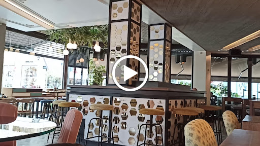 sempre coffee & cocktail bar