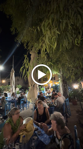 TA PSARAKIA TIS GARITSAS (Fish Tavern)