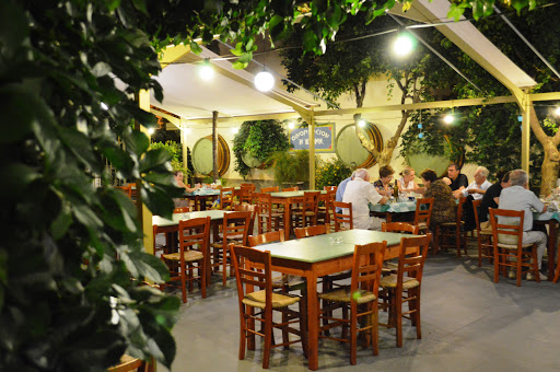 Ταβέρνα "Η Κρήνη"