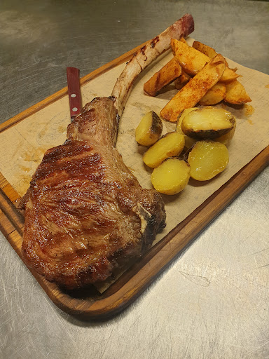 VostiZza Psitocafe