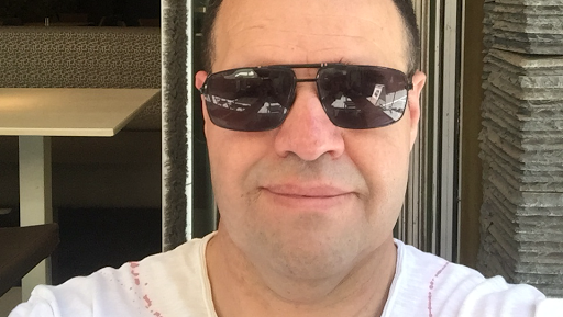Βραστο λουκανικο αδαμος