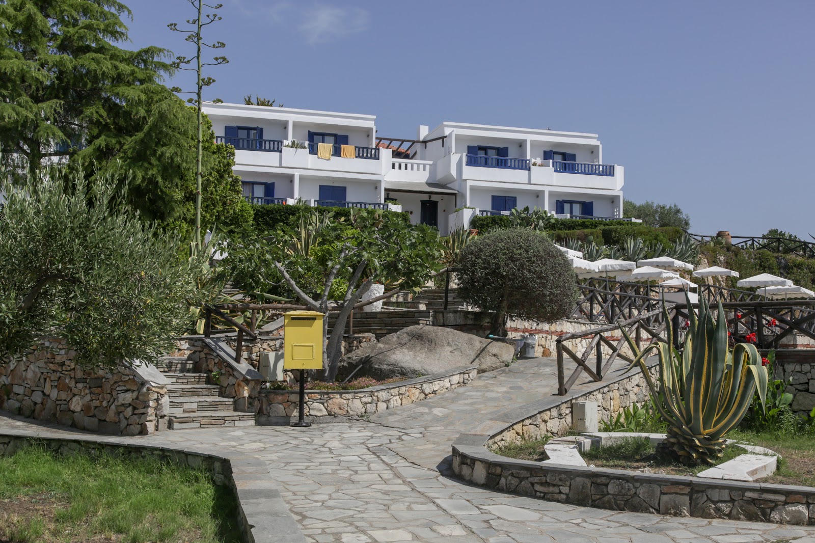 Καταλύματα στο Agionissi Resort στην Αμμουλιανή, Χαλκιδική