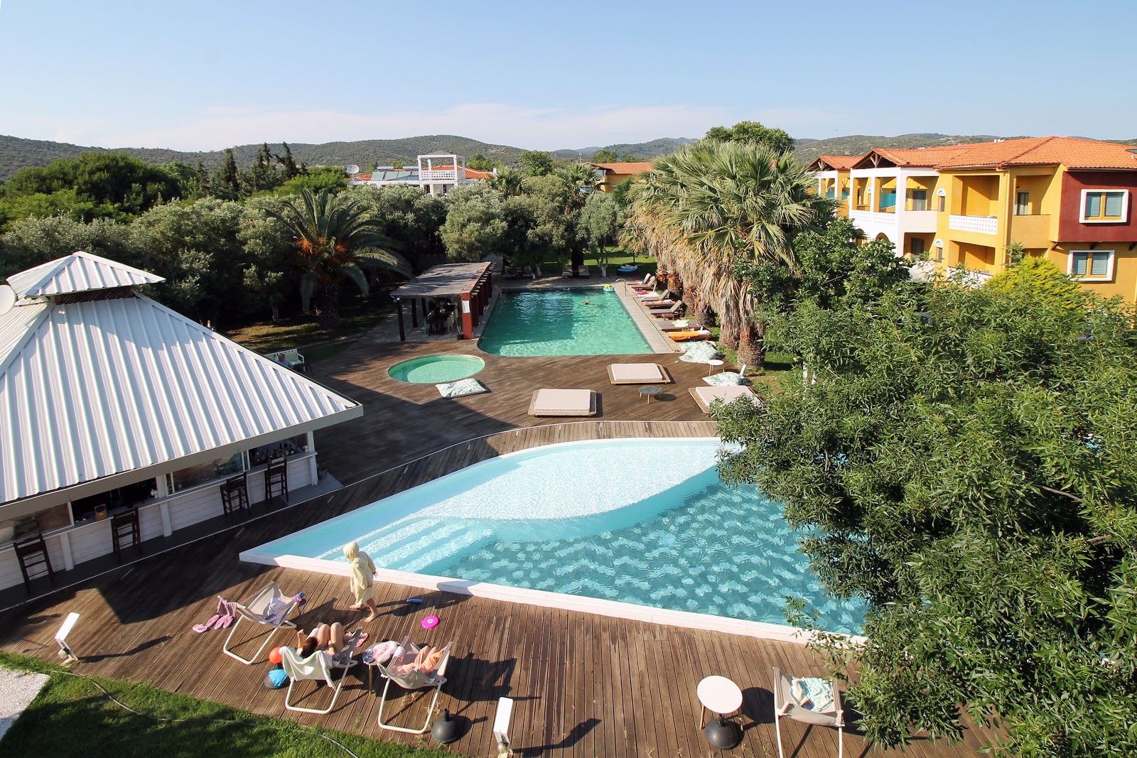 Κατάλυμα Despotiko Apt. Hotel & Suites στο Πόρτο Κουφό, Χαλκιδική