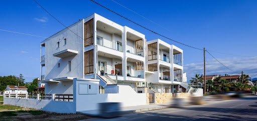 Хотел Evelio Living Luxury Apartments Керамоти
