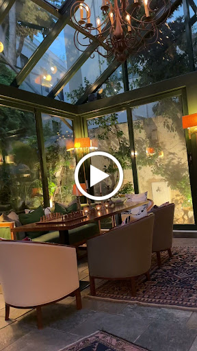 Atrium Bar & Restaurant