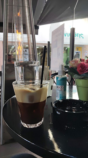 Bonjour Cafe