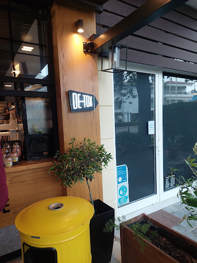 De-tox cafe πλαταμωνας