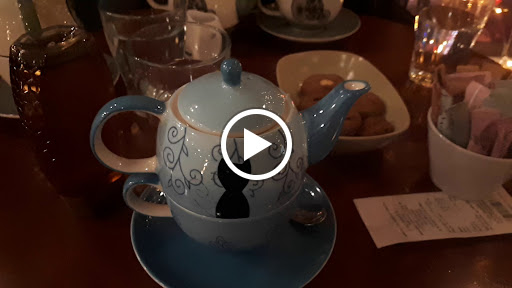 DIPORTO Coffee & Spirits