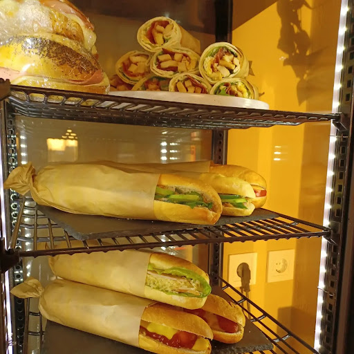 Enjoy Cafe And More