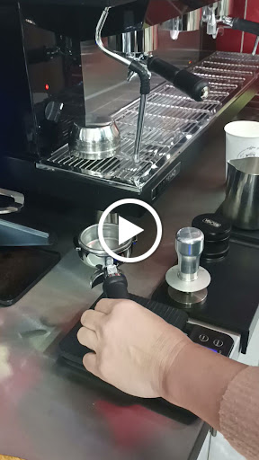 Fotis Specialty Coffee and Roastery!!