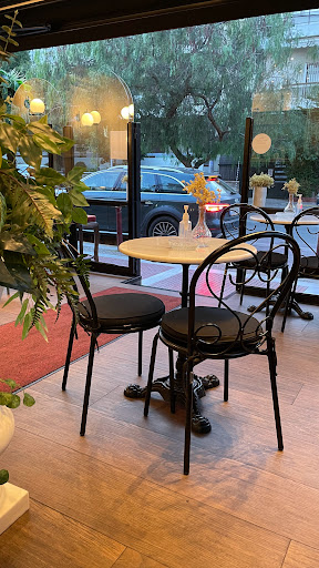 Golden Cup Cafe