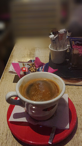 Gossip Cafe