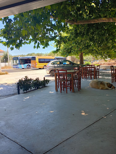 Η Καντίνα της Γειτονιάς σας: "Το Στέκι"