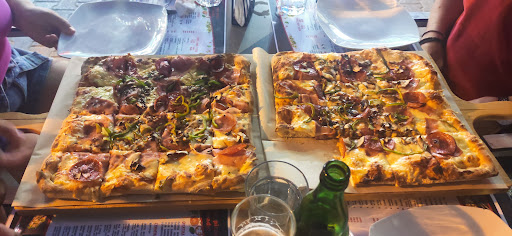 Il gusto pizza Λαγκαδάς