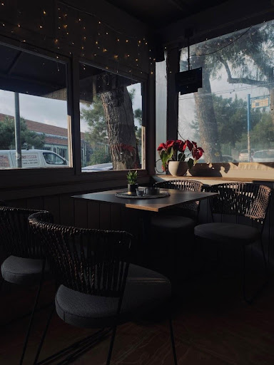 Ισόγειο Cafe Bar