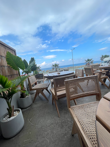Kabu Beach Bar