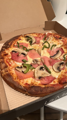 La Mamma Pizza