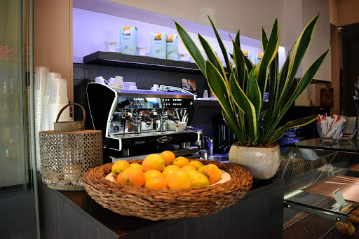 La Piazza Launge Cafe