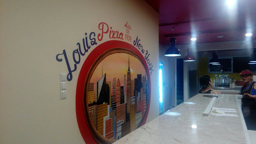 Louis Pizza