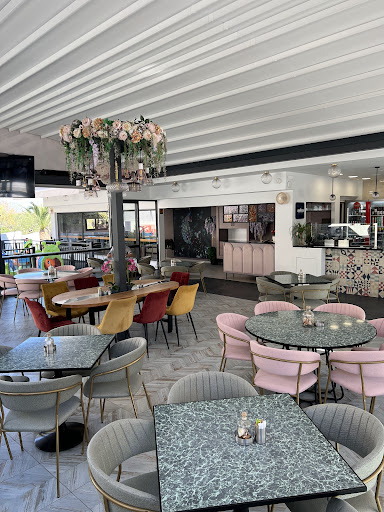 Marem Cafe Bistro