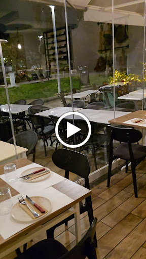 Μαύρος Χοίρος ΕΣΤΙΑΤΟΡΙΟ ΧΑΛΑΝΔΡΙ