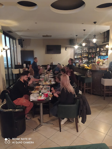 memories cafe bar