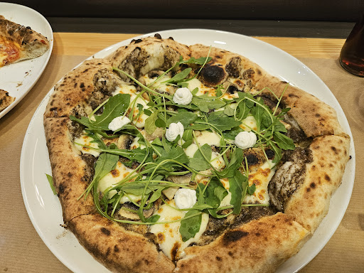 Myral Pizza bar