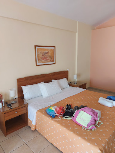 Niriides Apartments Studios