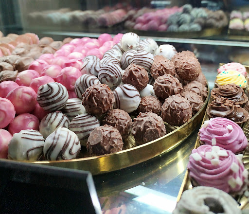 Palate sweet bar & more