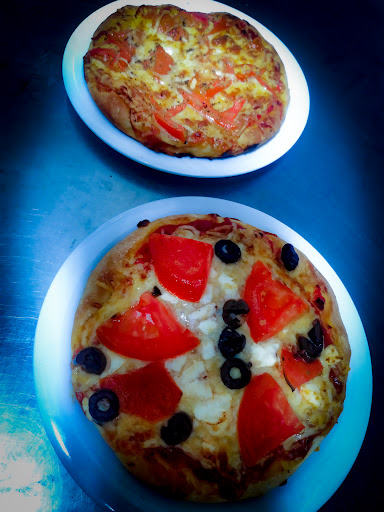 Pizza Bella Napoli