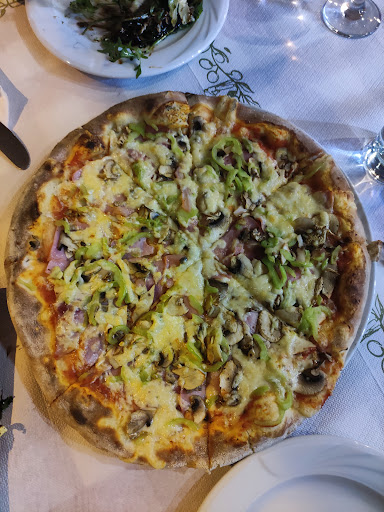 Pizza Center