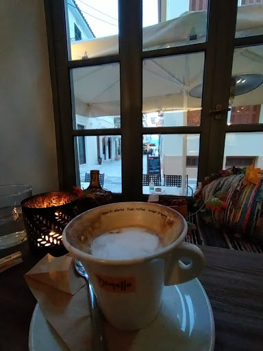 ΠΛΕΚΤΗΡΙΟ CAFE